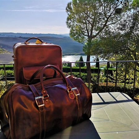 Agriturismo Palazzo Conti - B ปีเอนซา ภายนอก รูปภาพ