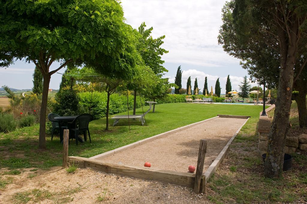 Agriturismo Palazzo Conti - B ปีเอนซา ภายนอก รูปภาพ