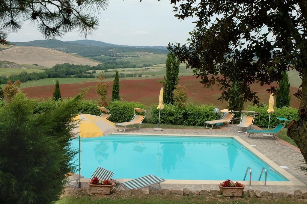 Agriturismo Palazzo Conti - B ปีเอนซา ภายนอก รูปภาพ