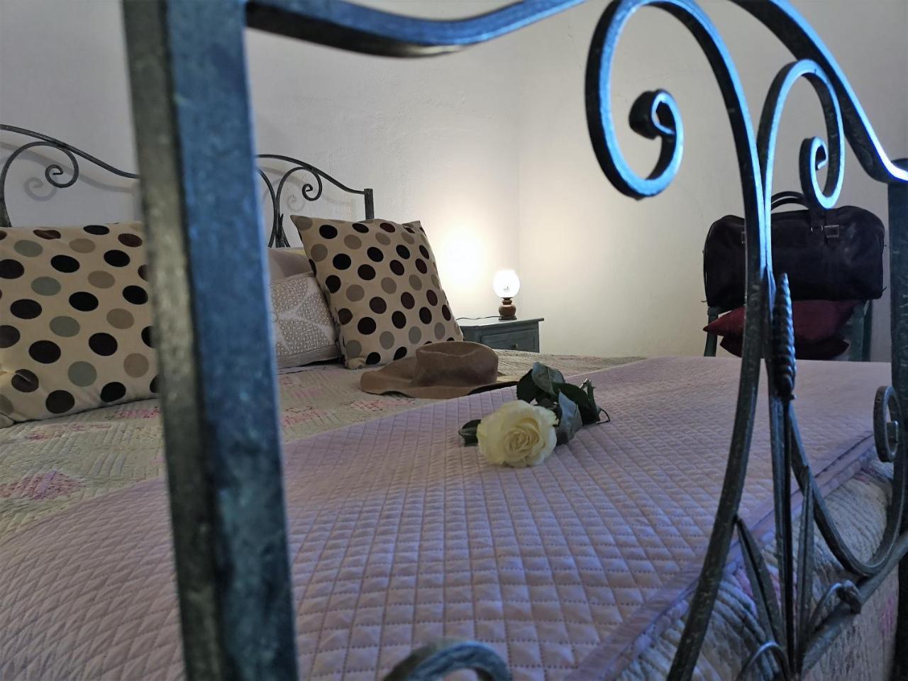 Agriturismo Palazzo Conti - B ปีเอนซา ภายนอก รูปภาพ